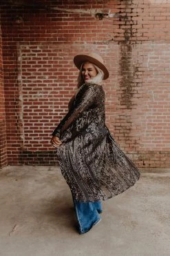 Dongguan Haohoo Clothing CO., Ltd Pre-Orders PREORDER The Royal Sequin Duster - Black