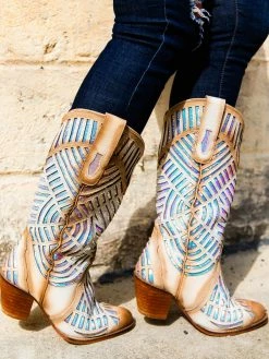 Alig Tannery Retro Cowgirl — Wide Western Boots In White Sequined Leather
