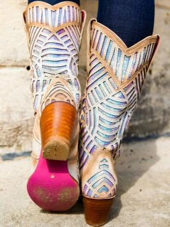 Alig Tannery Retro Cowgirl — Wide Western Boots In White Sequined Leather
