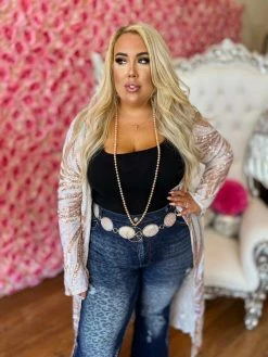 Dongguan Haohoo Clothing CO., Ltd PREORDER The Royal Sequin Duster - White And Gold Pre-Orders