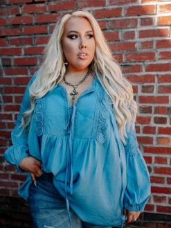 Southernfriedchics Store 9 D & J Industries Circle Of Love Top - Royal Blue Tops