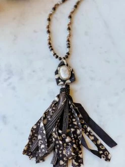 Your Fashion Wholesale Cow Hide Tassel Necklace - Black Accessories